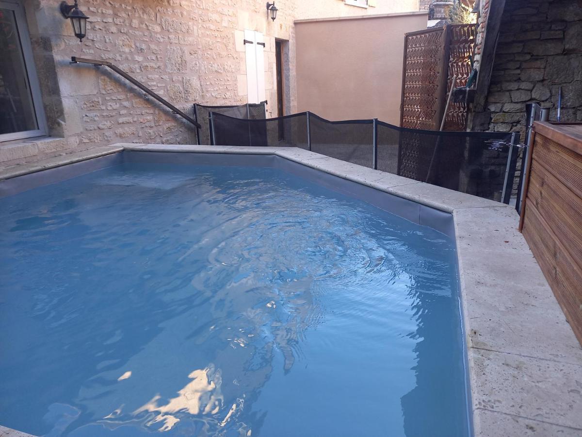 L'Authentique Martelaise Piscine Chauffeeヴィラ エクステリア 写真